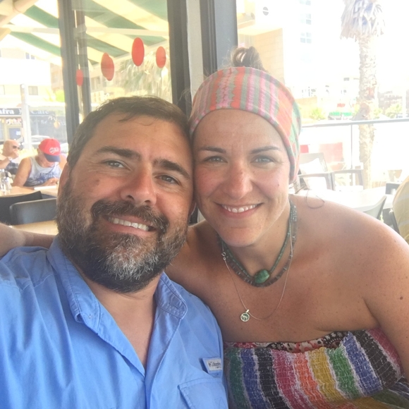 Meet your Posher, Leslie - Picture 1 of 1